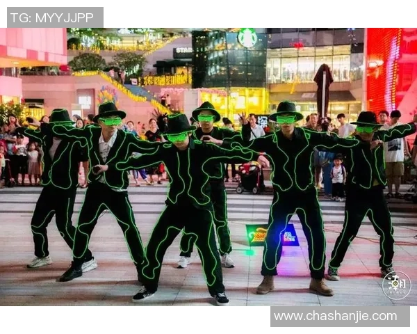 深圳街舞队实力引发热议观众与专家的激烈观点碰撞