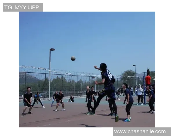 科学排球训练方法的系统性配合与提升策略探讨